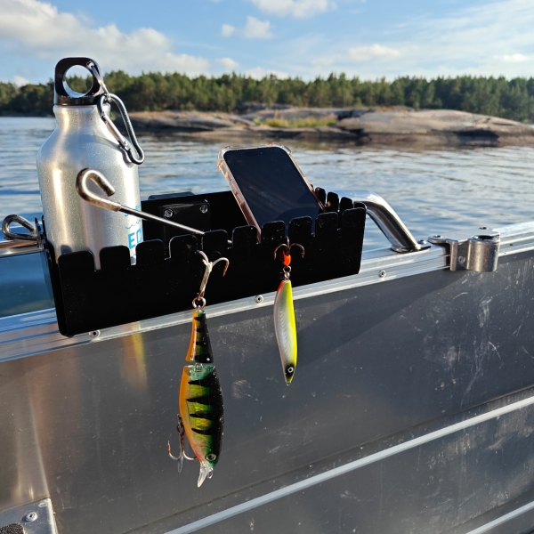 Ablagefach für Angelzubehör & Kleinteile – Relingmontage 25 mm