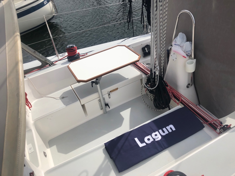 LAGUN Tischgestell PLUS für Boote, Camper und Wohnmobile, NEU - Tischplatte  klappbar 90°
